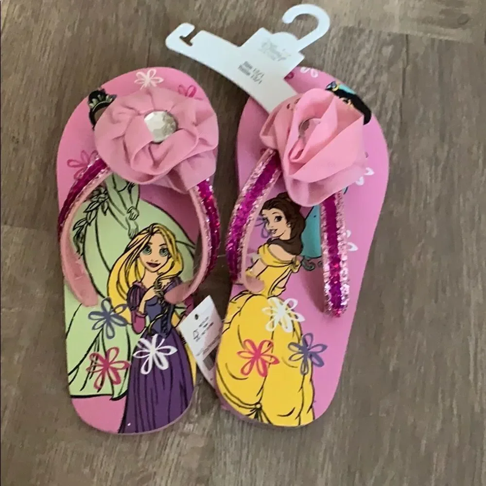 Disney flip- flaps